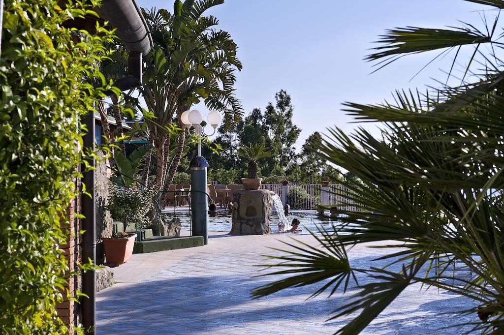Hotel Carlo Magno Forio  Exterior photo