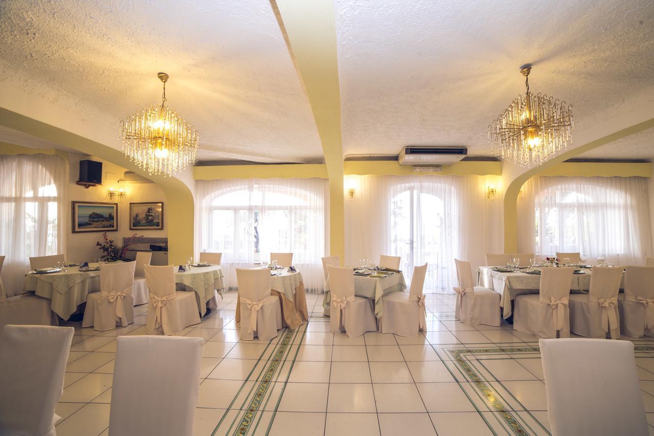 Hotel Carlo Magno Forio  Exterior photo